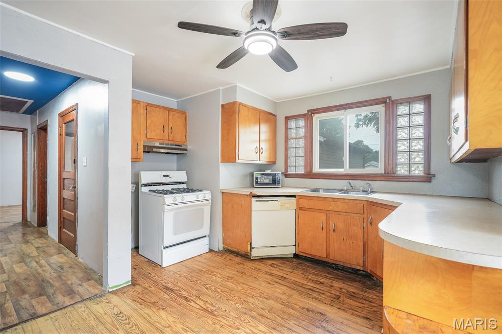 217 West Walnut Street Benld, IL 62009 - Photo 11 of 27