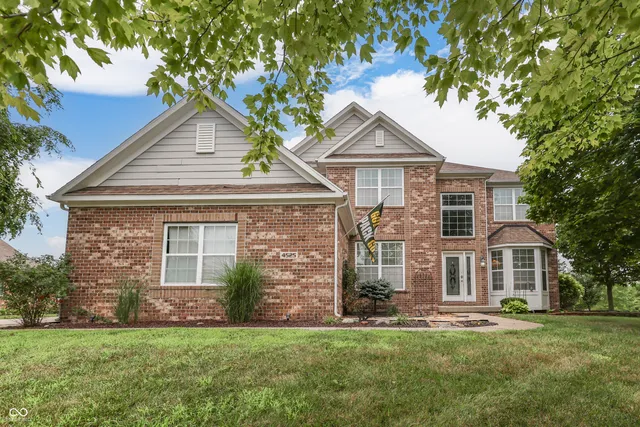 $595,000 | 4525 Hickory Ridge Boulevard, Greenwood, IN 46143