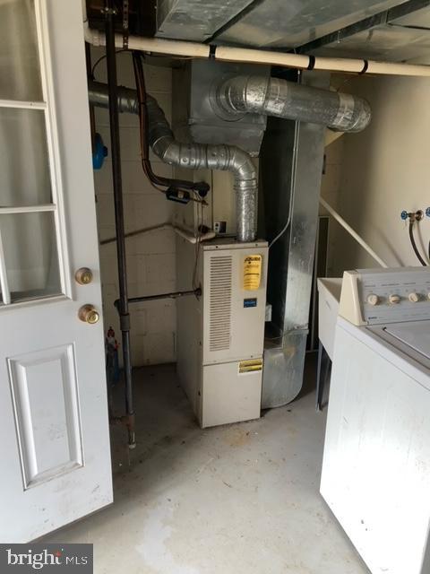 1531 Dellsway Road Towson, MD 21286 - Photo 5 of 11 Walk out basement