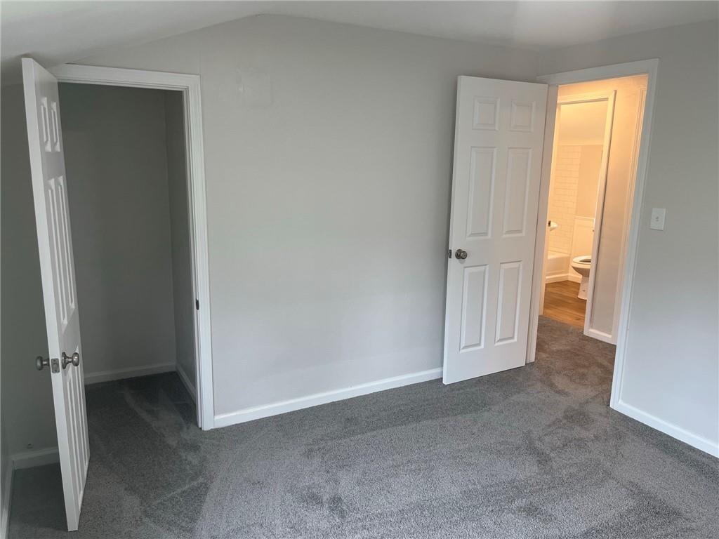 1466 Cathell Road Pittsburgh, PA 15236 - Photo 17 of 32 an empty room with window