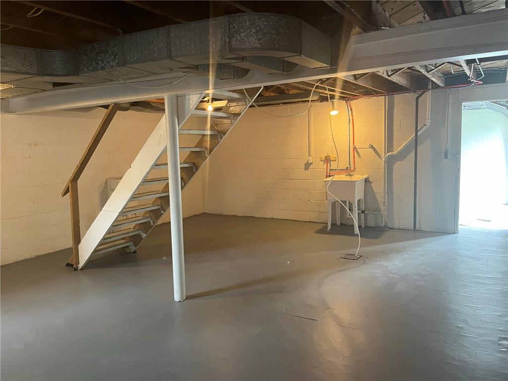 1466 Cathell Road Pittsburgh, PA 15236 - Photo 27 of 32 a view of small space