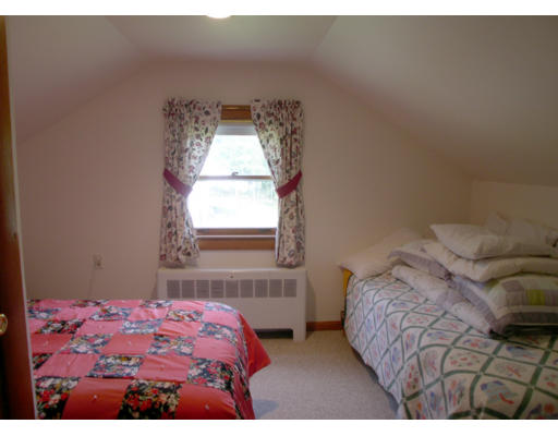 144 Barker Hill Road Townsend, MA 01469 - Photo 12 of 13 Gallery Image 12