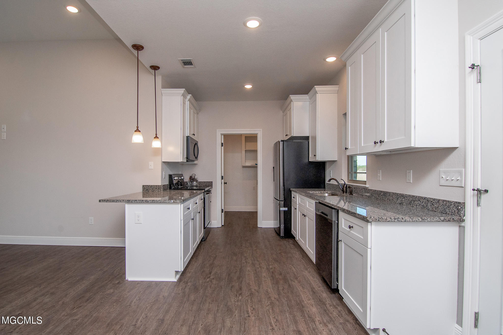 82 Rawls Road Perkinston, MS 39573 - Photo 5 of 29 5