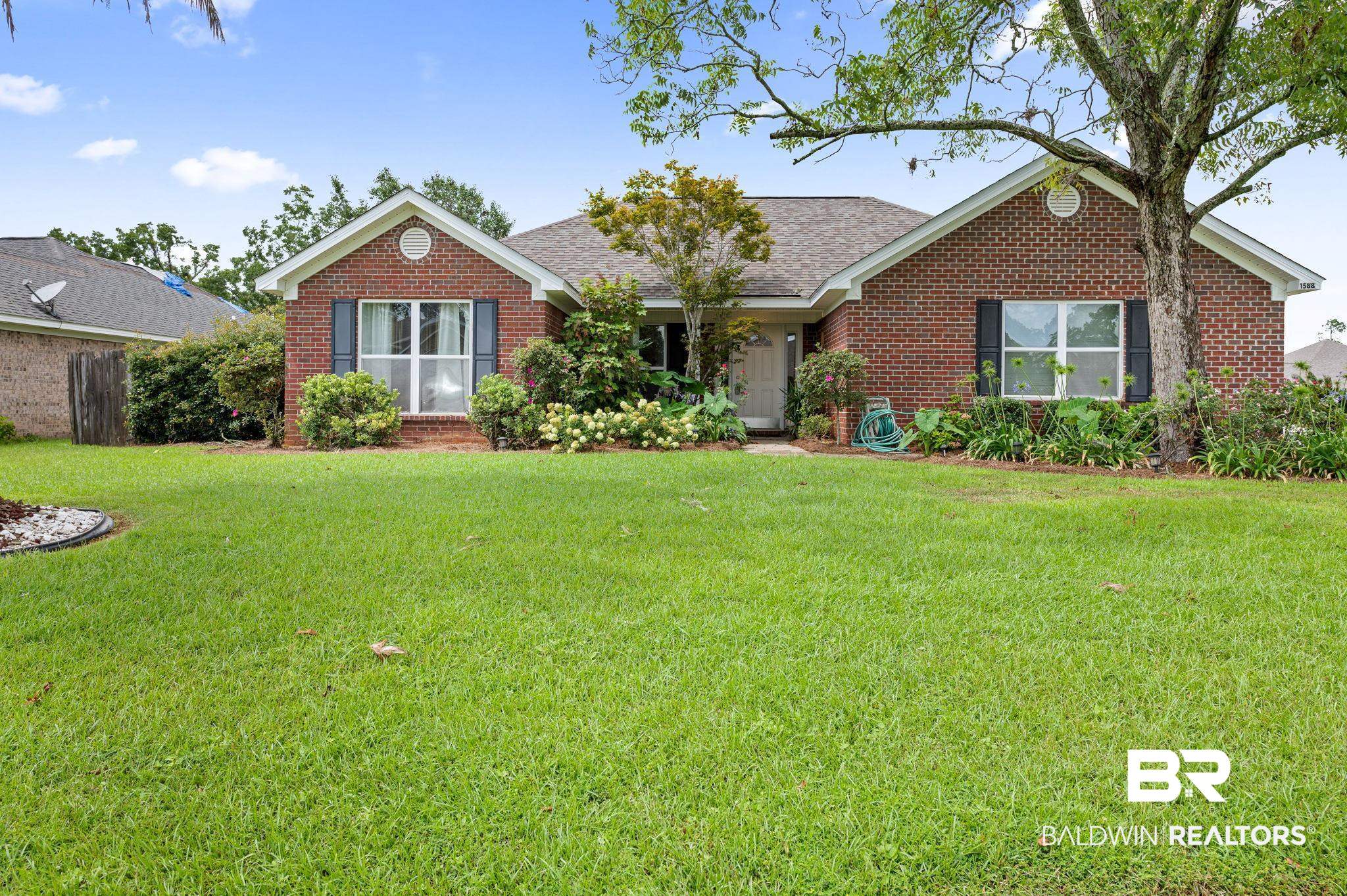 1588 Abbey Loop Foley, AL 36535 - Photo 1 of 21