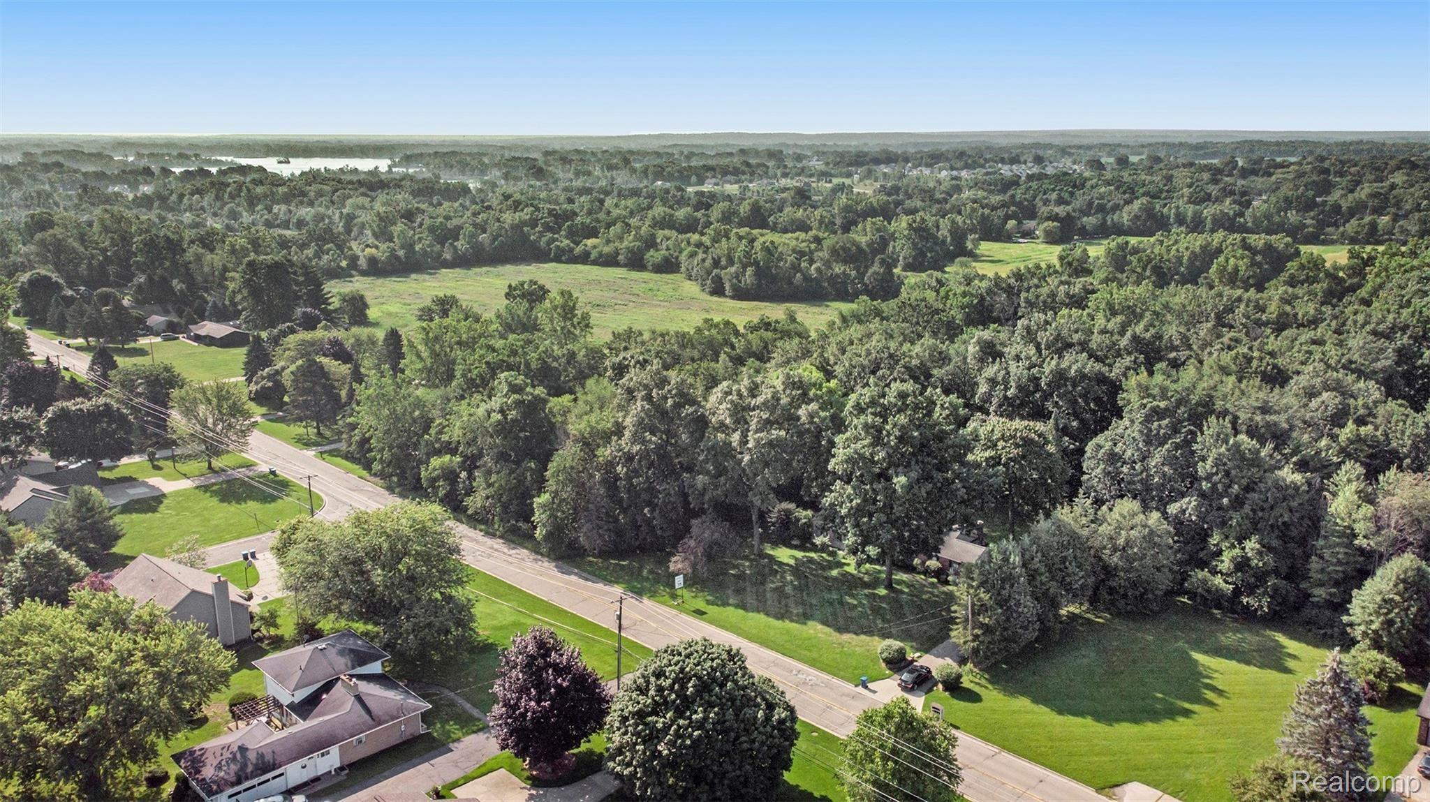 606 East Rolston Road Linden, MI 48451 - Photo 32 of 35 7 (6).jpg