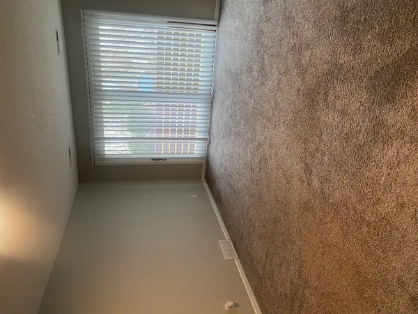 $999 | 2751 West 72nd Street, Unit 8, Davenport, IA 52806