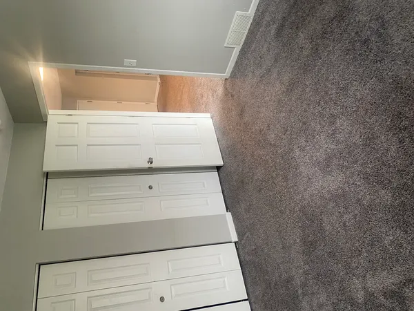 $999 | 2751 West 72nd Street, Unit 8, Davenport, IA 52806