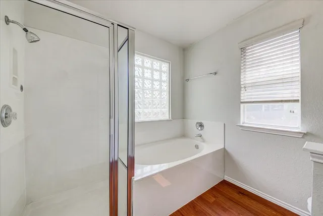 $317,500 | 2702 Greenlee Drive, Leander, TX 78641