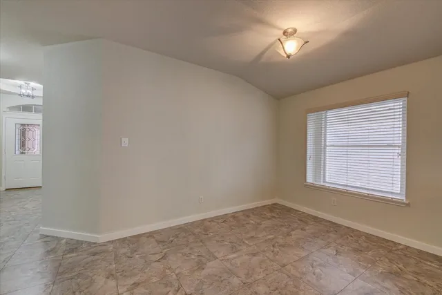 $317,500 | 2702 Greenlee Drive, Leander, TX 78641