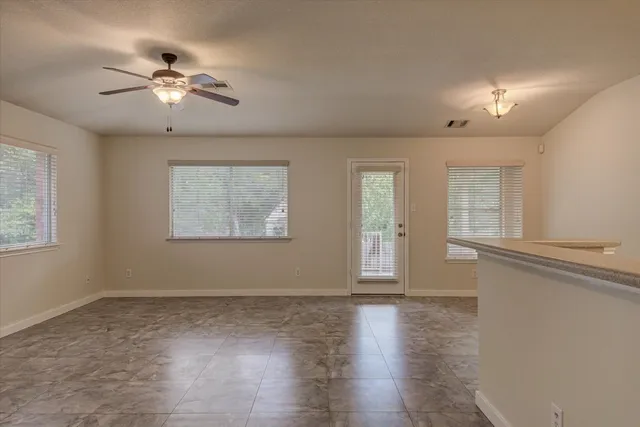 $317,500 | 2702 Greenlee Drive, Leander, TX 78641