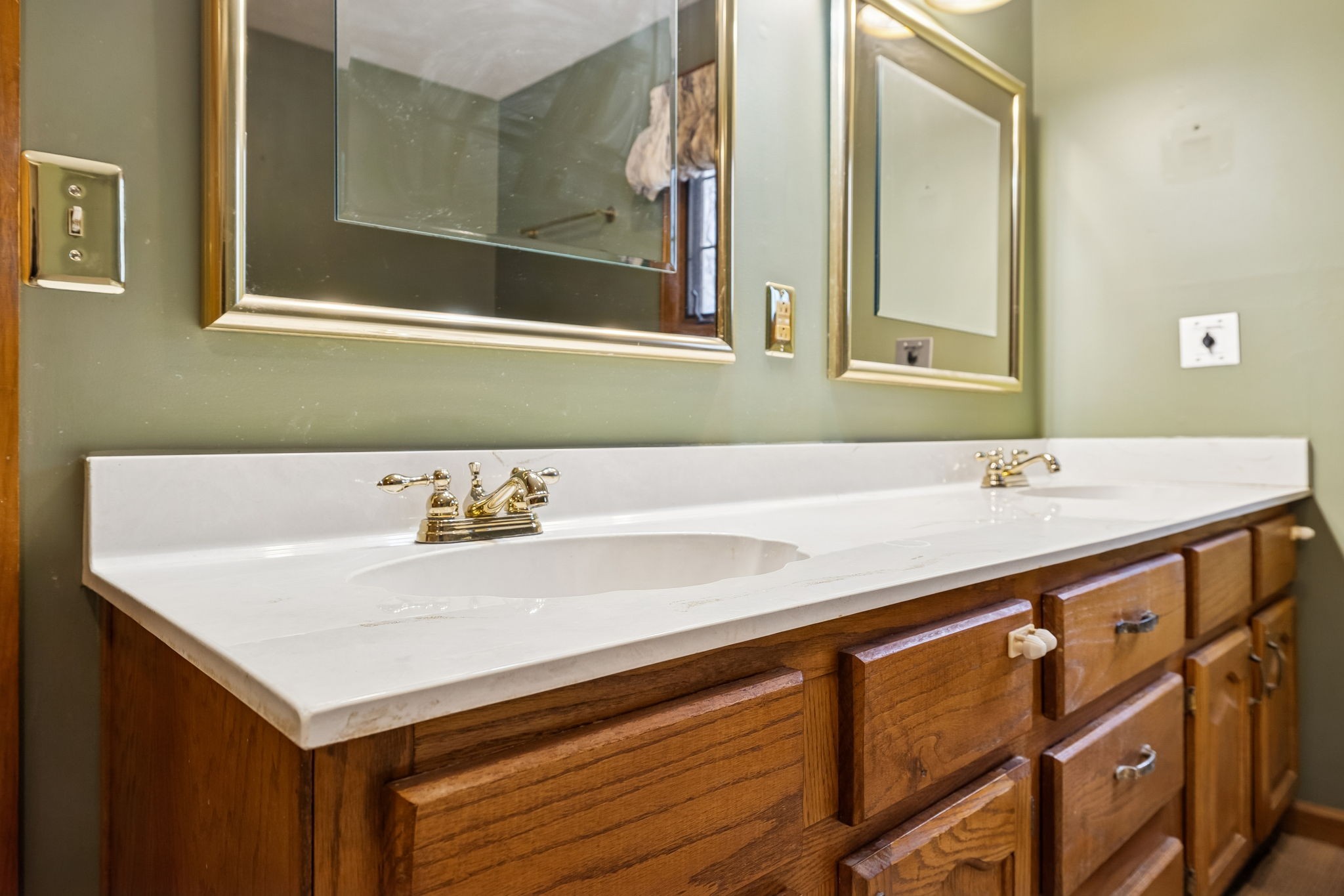 121 Kimberly Lane Pleasant View, TN 37146 - Photo 30 of 42 a bathroom with a sink and a mirror