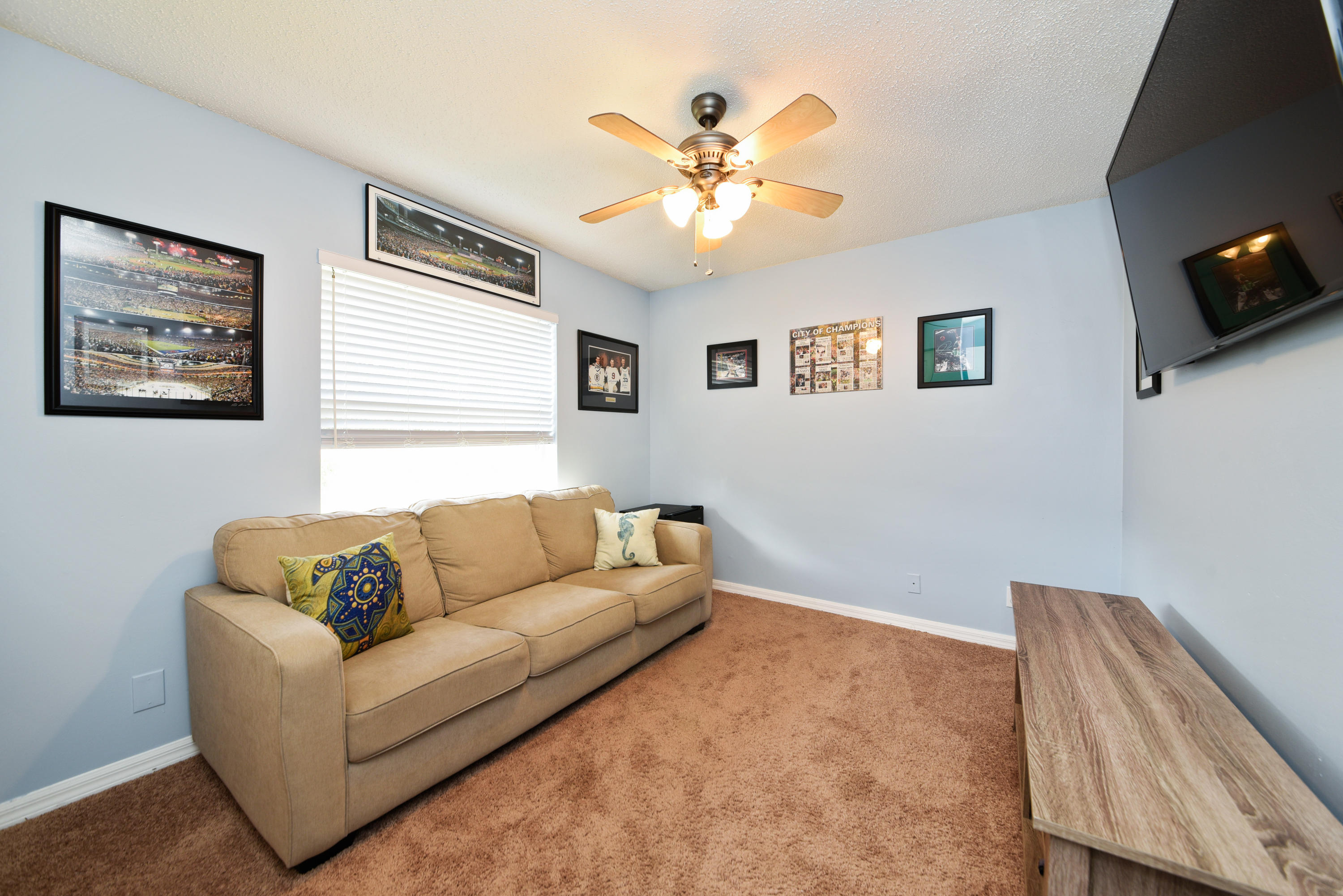 6856 4th Street Jupiter, FL 33458 - Photo 10 of 18 Third bedroom