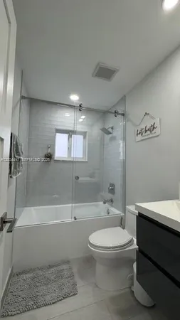 $3,900 | 13812 Southwest 16th Terrace, Miami, FL 33175