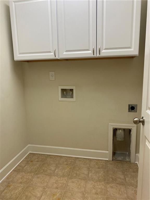 1514 Woodbridge Way Northeast Atlanta, GA 30329 - Photo 47 of 54 a view of an empty room