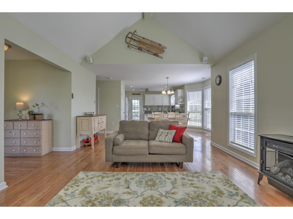105 Walnut Grove Road Greeneville, TN 37743 - Photo 17 of 36 Photo 17