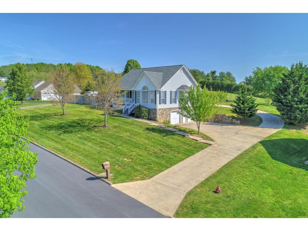 105 Walnut Grove Road Greeneville, TN 37743 - Photo 2 of 36 Photo 2