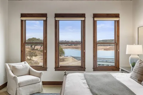 $1,850,000 | 2217 Sea Biscuit Cove, Unit 127, Spicewood, TX 78669