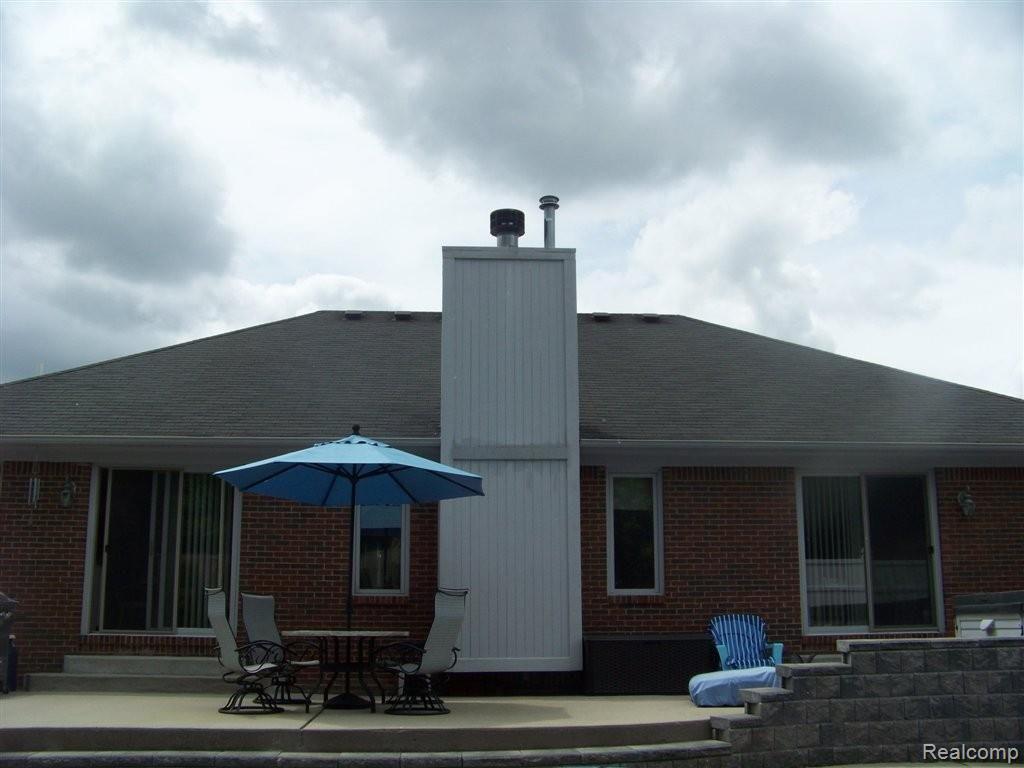 49406 Monte Road New Baltimore, MI 48047 - Photo 25 of 25 100_3517.JPG