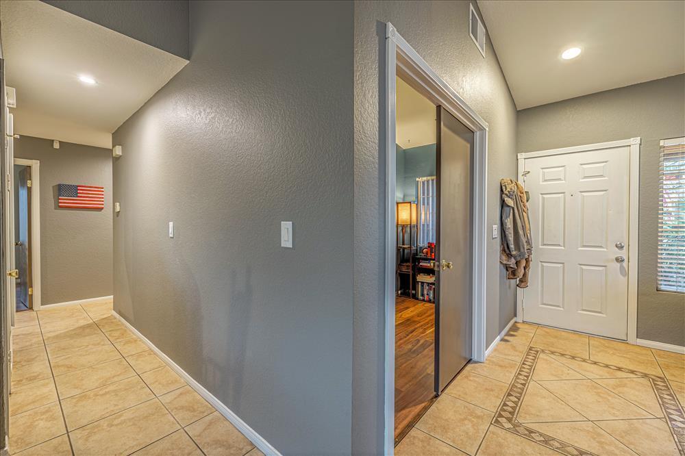3052 Hampton Road Palmdale, CA 93551 - Photo 13 of 27 resized-JE5A1375-HDR