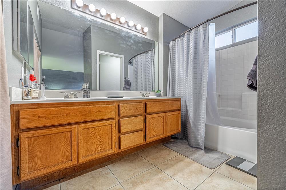 3052 Hampton Road Palmdale, CA 93551 - Photo 20 of 27 resized-JE5A1406-HDR