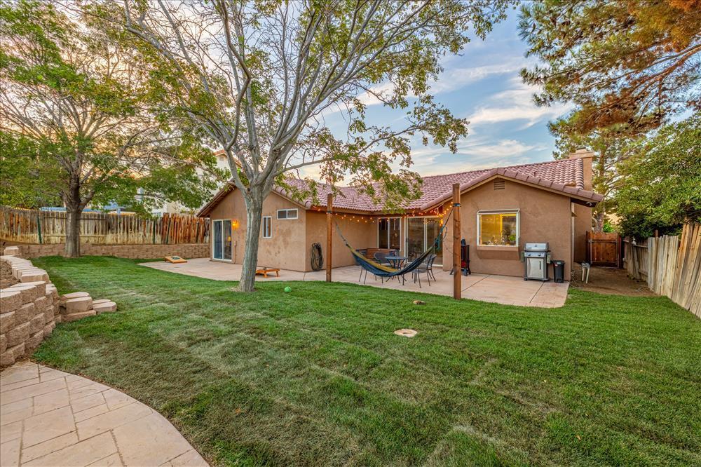 3052 Hampton Road Palmdale, CA 93551 - Photo 24 of 27 resized-JE5A1359-HDR