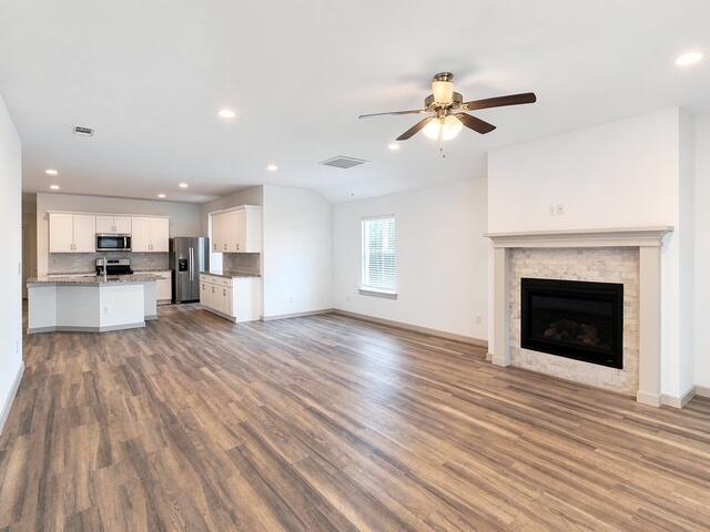 6906 56th Street Lubbock, TX 79407 - Photo 12 of 26 6906-56th-St_interior-living-room-2_14