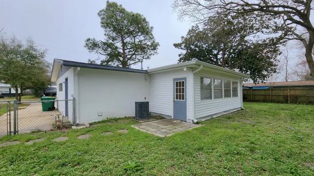 $271,000 | 261 Lee Drive, Mary Esther, FL 32569