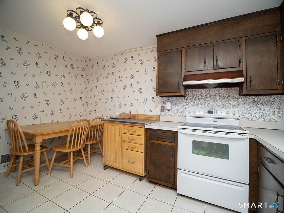 78 Charlton Hill Road, Unit 78 Hamden, CT 06518 - Photo 10 of 28