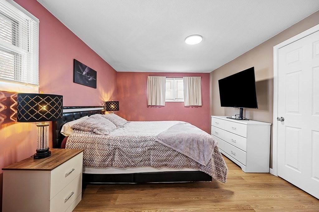 5 Karen Way Rutland, MA 01543 - Photo 8 of 23