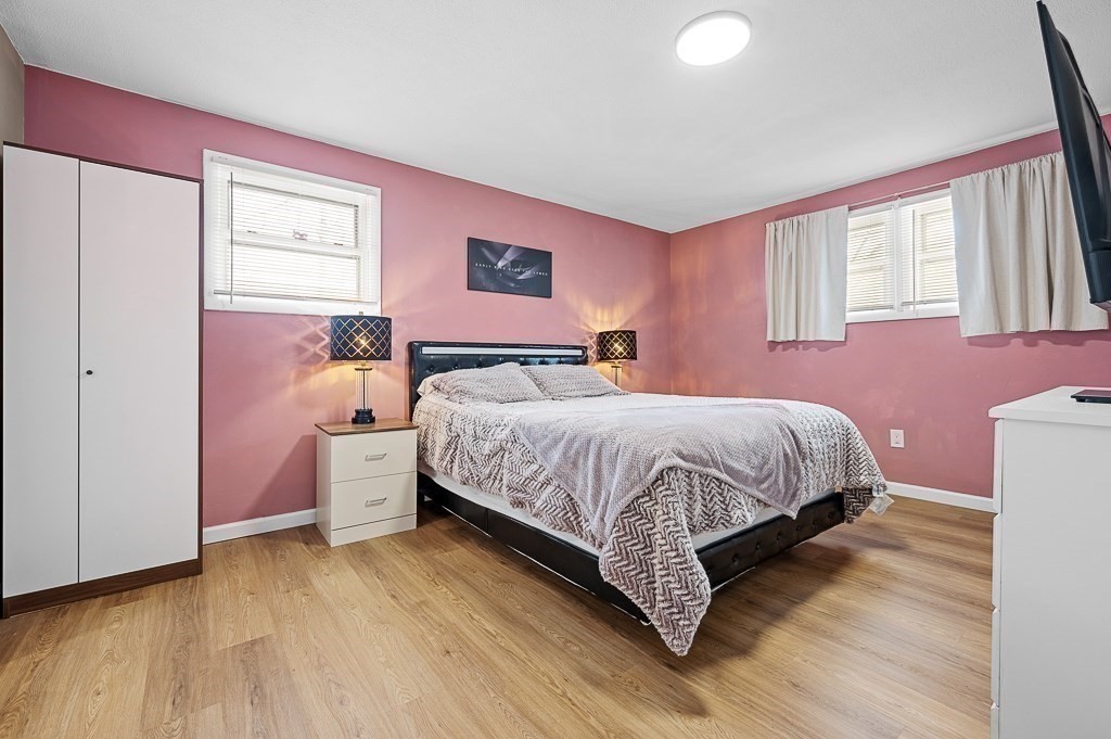 5 Karen Way Rutland, MA 01543 - Photo 8 of 24 Gallery Image 8