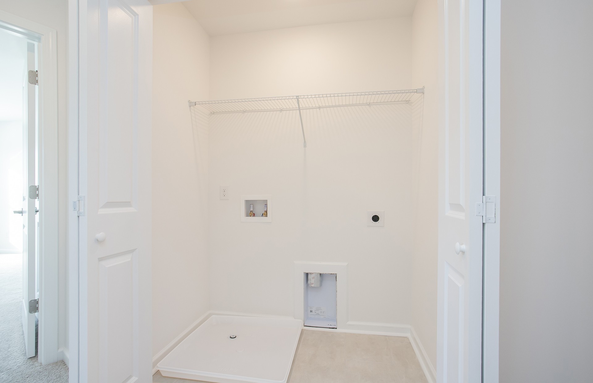 7129 Mapleside Lane Fairview, TN 37062 - Photo 19 of 49 a bathroom with a shower