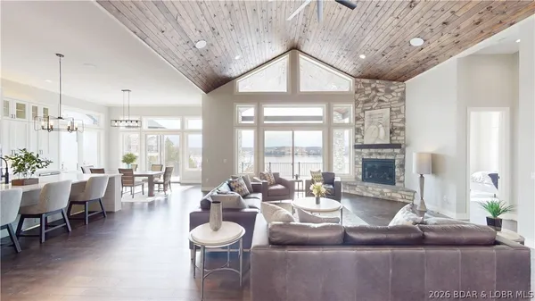 $3,450,000 | 29 Forest Trace, Sunrise Beach, MO 65079