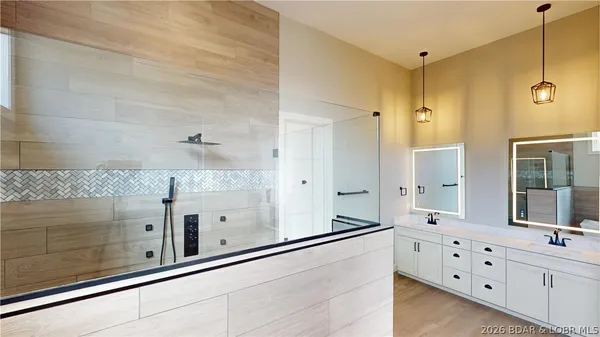 $3,450,000 | 29 Forest Trace, Sunrise Beach, MO 65079