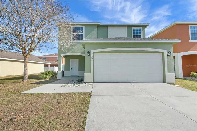 $299,900 | 12392 Northeast 48th Loop, Oxford, FL 34484