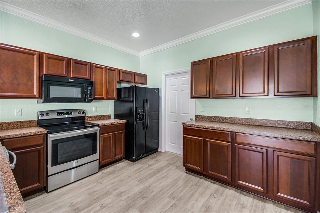 12392 Northeast 48th Loop Oxford, FL 34484 - Photo 17 of 72