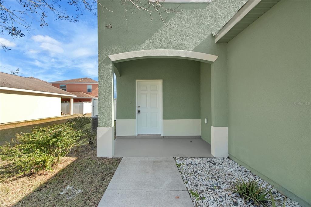 12392 Northeast 48th Loop Oxford, FL 34484 - Photo 4 of 72