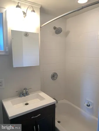 $1,850 | 1072 River Bay Road, Annapolis, MD 21409