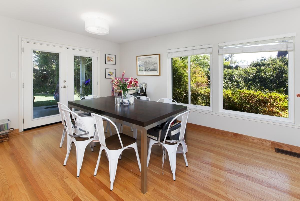 1120 Saxon Way Menlo Park, CA 94025 - Photo 4 of 17