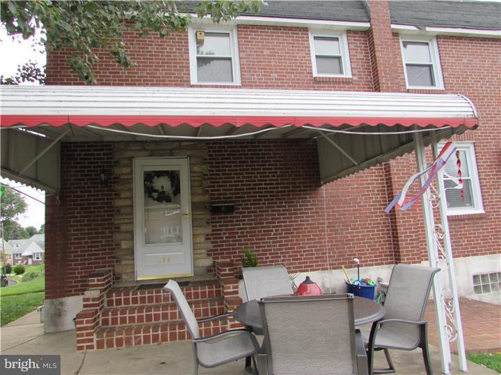 544 Perry Street Ridley Park, PA 19078 - Photo 2 of 12 Exterior Front