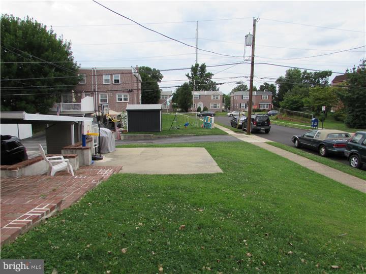 544 Perry Street Ridley Park, PA 19078 - Photo 12 of 12 Side Yard