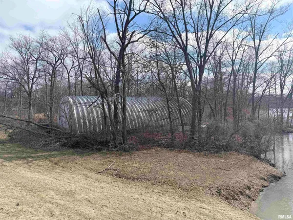 $99,000 | 15508 North 400th Street, Martinsville, IL 62442