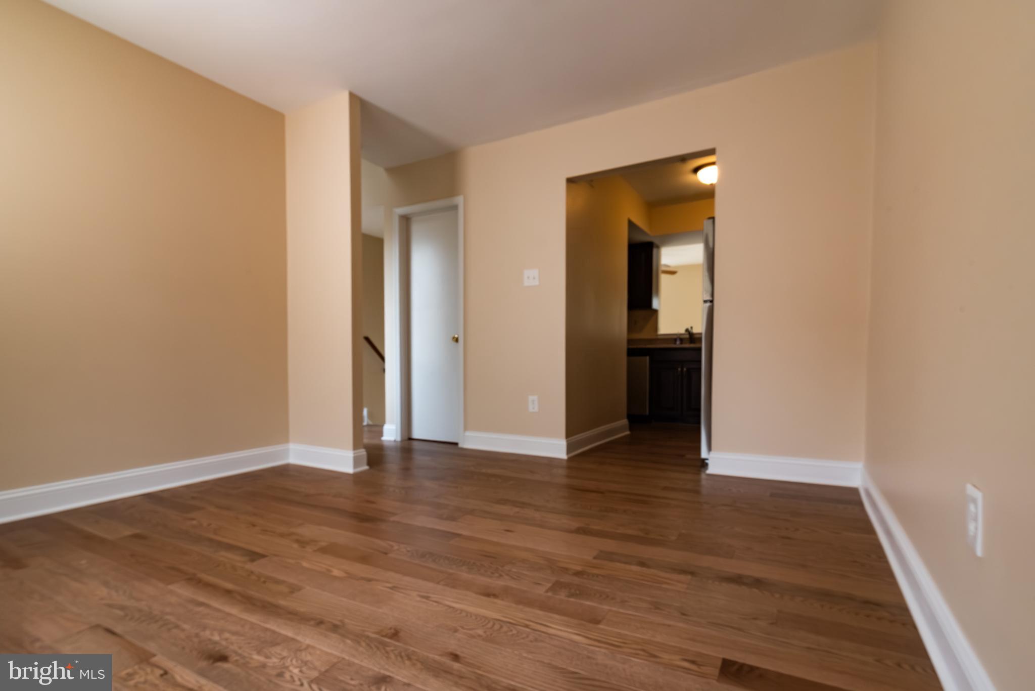 9 Aspen Way Doylestown, PA 18901 - Photo 4 of 31