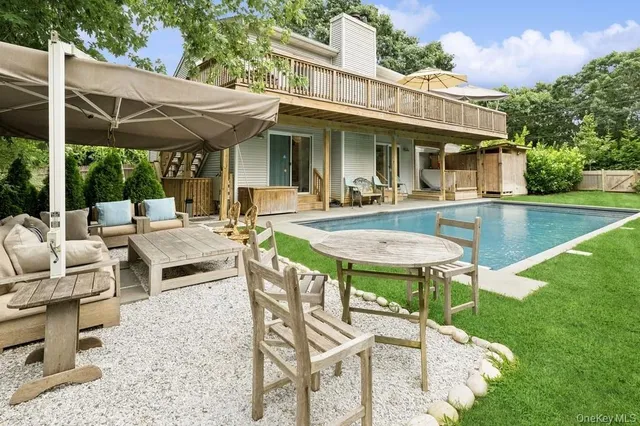 $2,895,000 | 161 Monroe Drive, Montauk, NY 11954