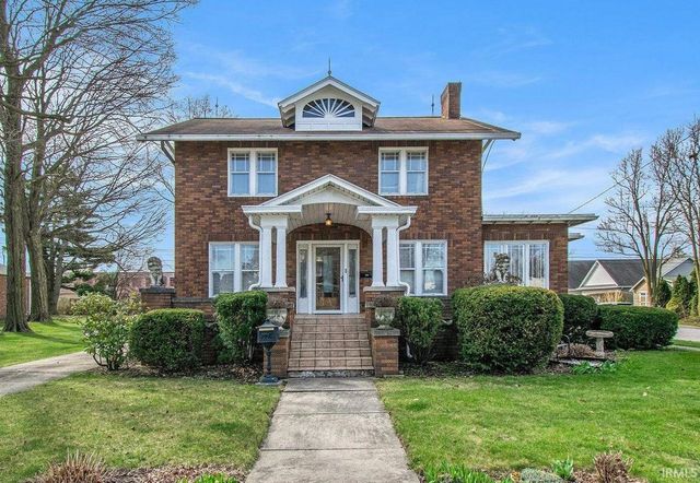 $355,000 | 724 West Plymouth Street, Bremen, IN 46506