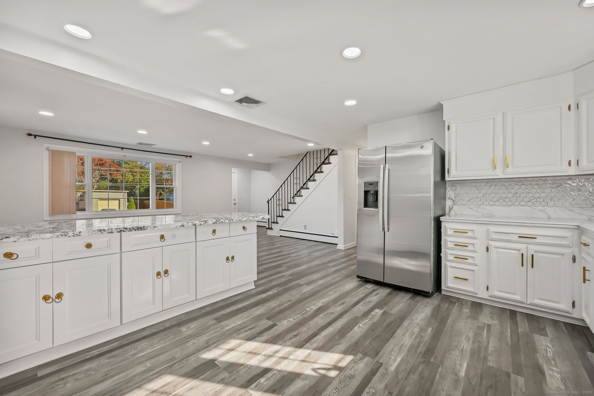 3 Wynne Road Norwalk, CT 06850 - Photo 9 of 38