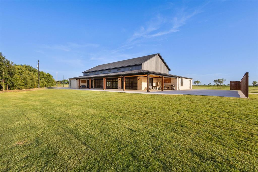 4251 Refuge Road Sherman, TX 75092 - Photo 21 of 37 Gallery Image 21