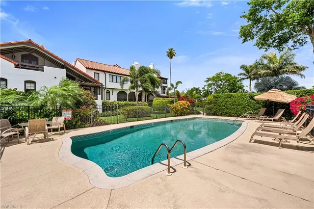 $25,000 | 5850 Pelican Bay Boulevard, Unit A3, Naples, FL 34108