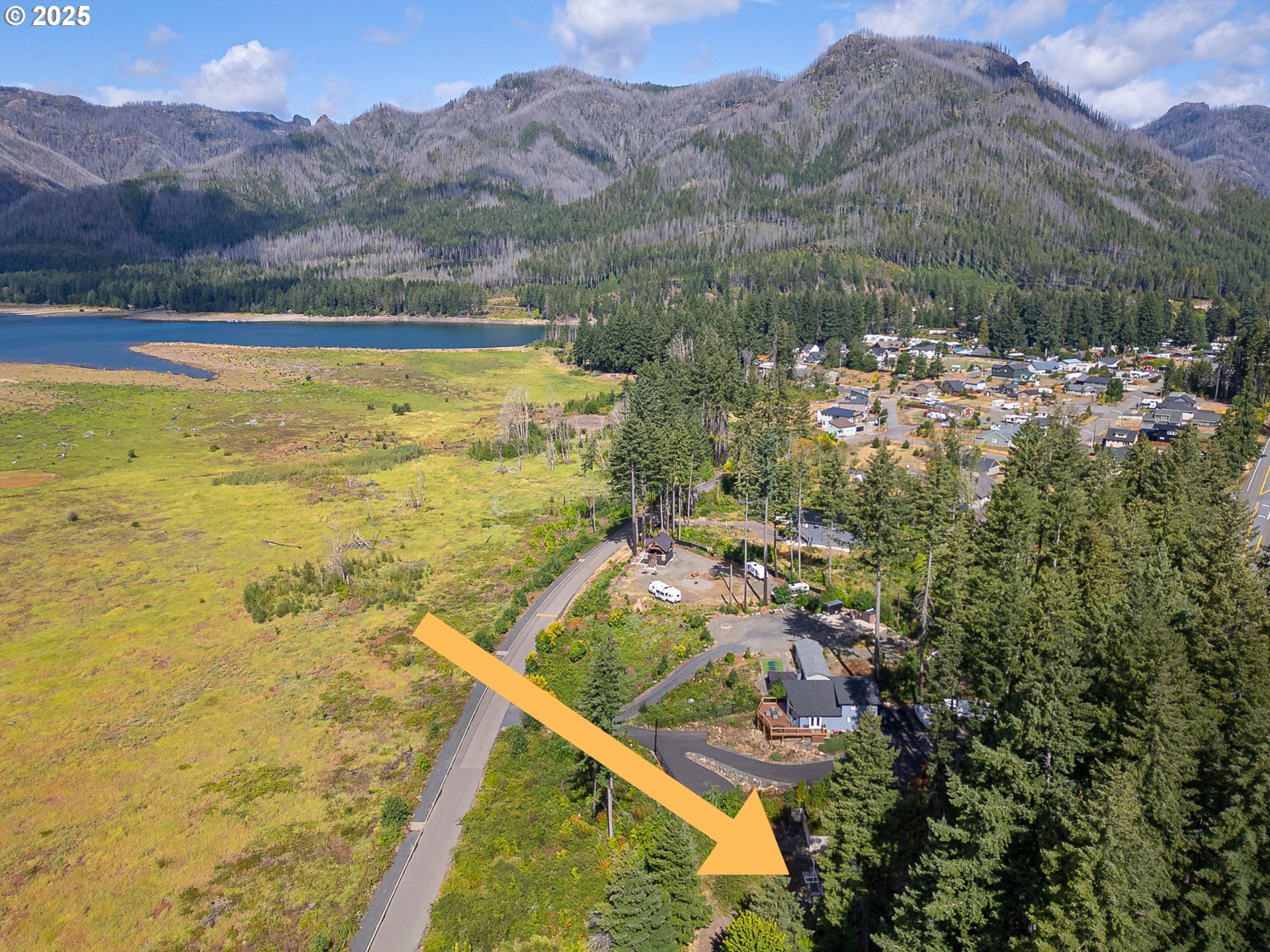 360 Detroit Road South Detroit, OR 97342 - Photo 6 of 17