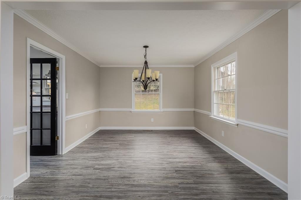 1198 Joe Moore Road Thomasville, NC 27360 - Photo 10 of 40 Gallery Image 10
