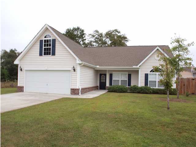 7832 Lumberton Road North Charleston, SC 29418 - Photo 1 of 4 Primary Photo